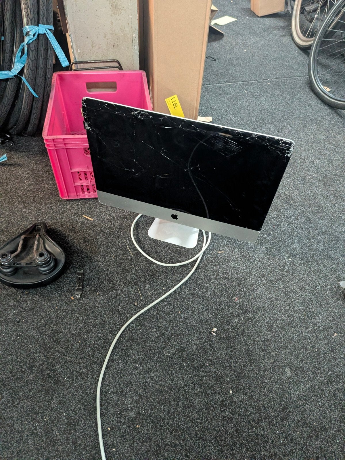 Apple iMac scherm (voor onderdelen), Computers en Software, Onbekend, Ophalen of Verzenden, Niet werkend, IMac