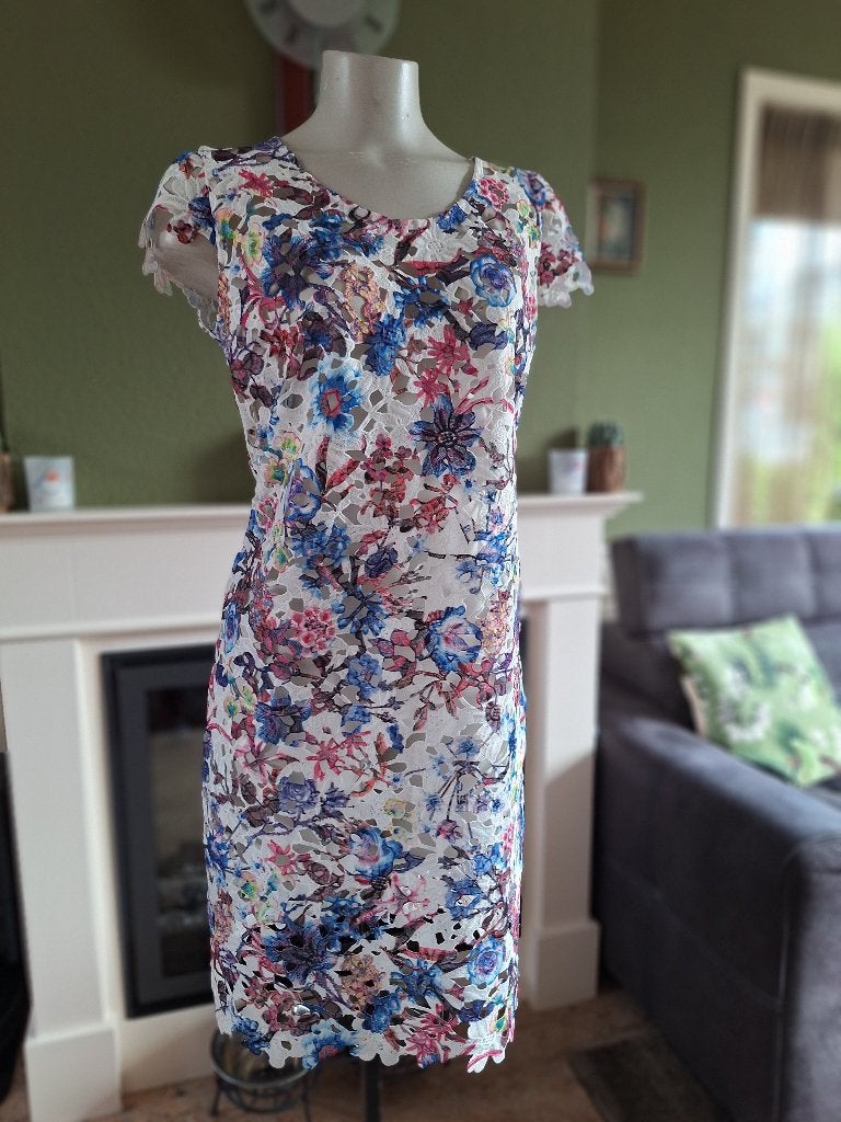 Caroline Biss opengewerkte jurk see trough 38 M, Kleding | Dames, Jurken, Maat 38/40 (M), Zo goed als nieuw, Knielengte, Caroline Biss