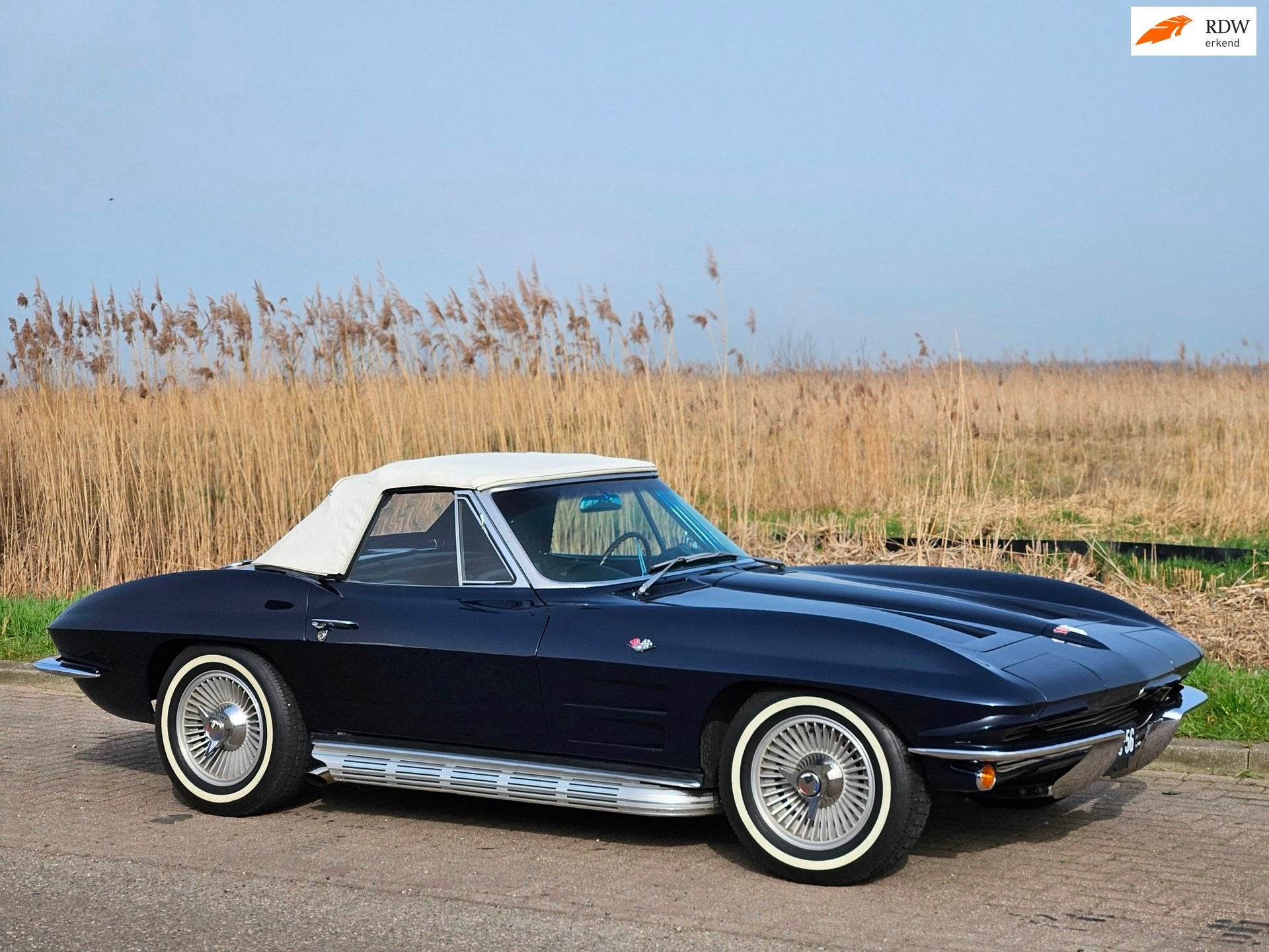 Chevrolet USA Corvette Convertible 327 V8 handgeschakeld !, Auto's, Chevrolet, 275 pk, Dealer onderhouden, Achterwielaandrijving