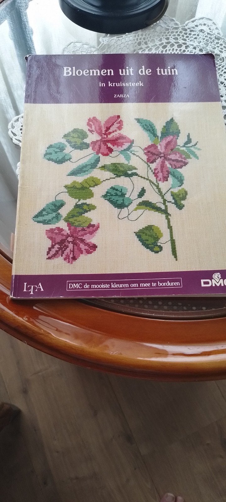 boek bloemenuit detuin in kruissteek ik, Ophalen of Verzenden, Patroon