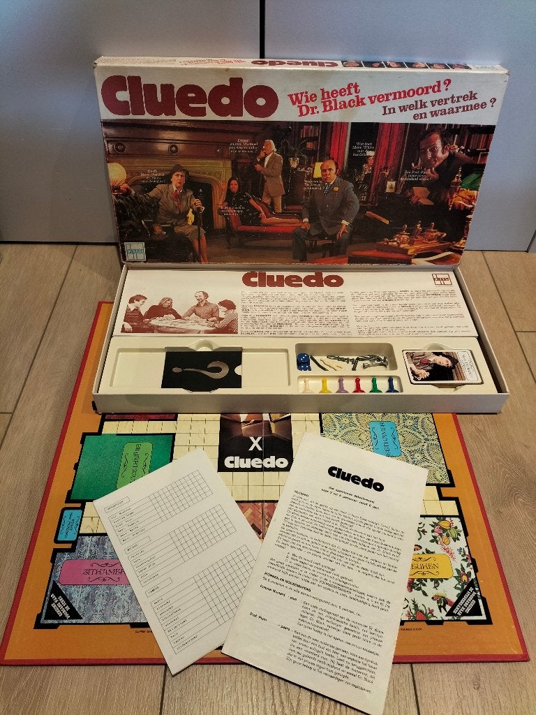 Cluedo - spel van Clipper - grote witte doos, Vijf spelers of meer, Ophalen of Verzenden, Gebruikt, Clipper
