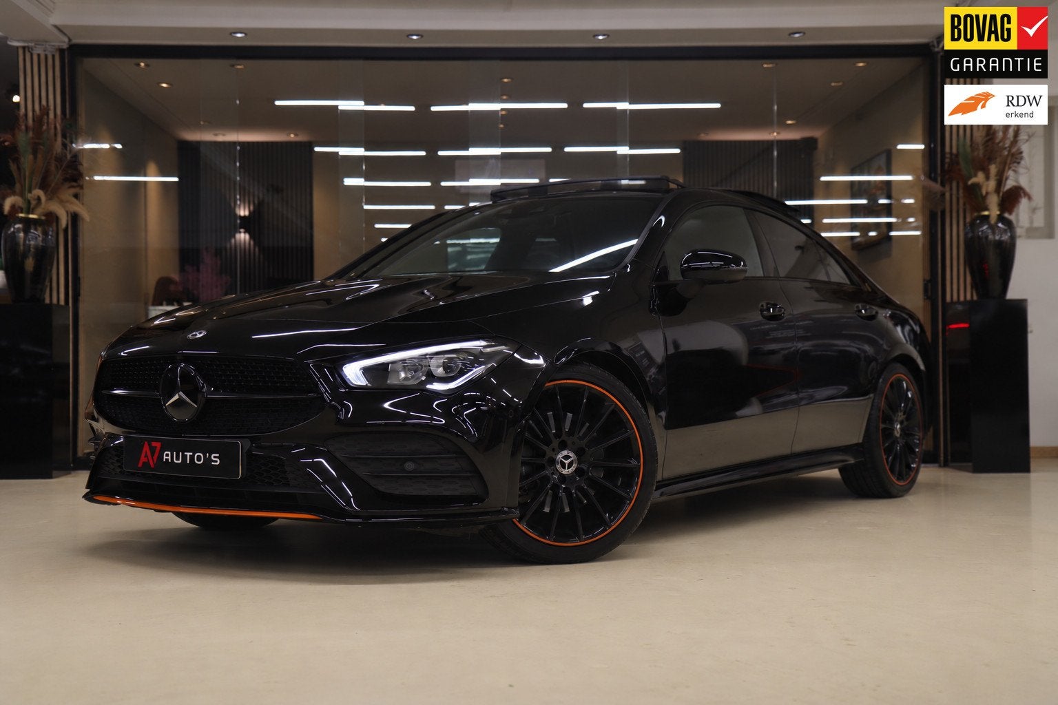 Mercedes-Benz CLA-klasse 200 ORANGE EDITION/PANO/CARPLAY/MEM, Auto's, CLA, Elektrische ramen, Gebruikt, Euro 6