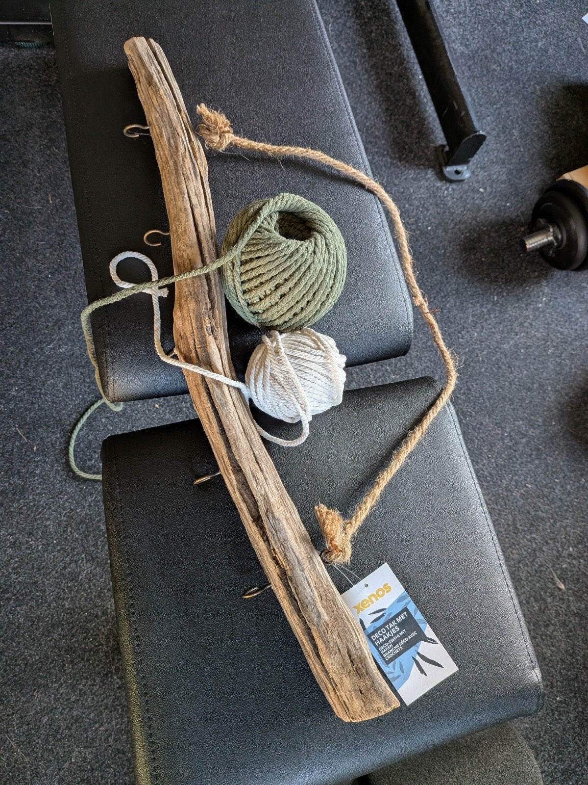 Macrame set Decoratieve drijfhout tak met haken en touw, Ophalen, Hout, Nieuw, Landelijk