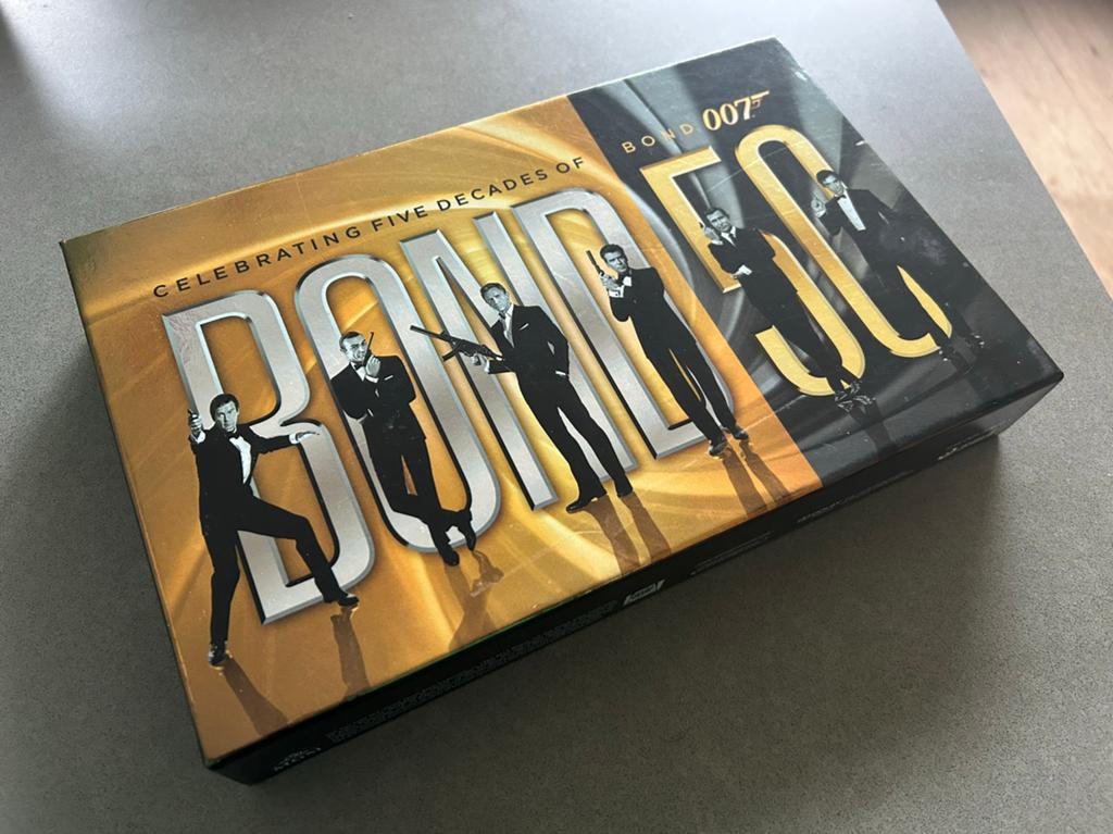 Celebrating five decades of James Bond 007, 22 DVD box, Cd's en Dvd's, Vanaf 12 jaar, Ophalen of Verzenden, Zo goed als nieuw