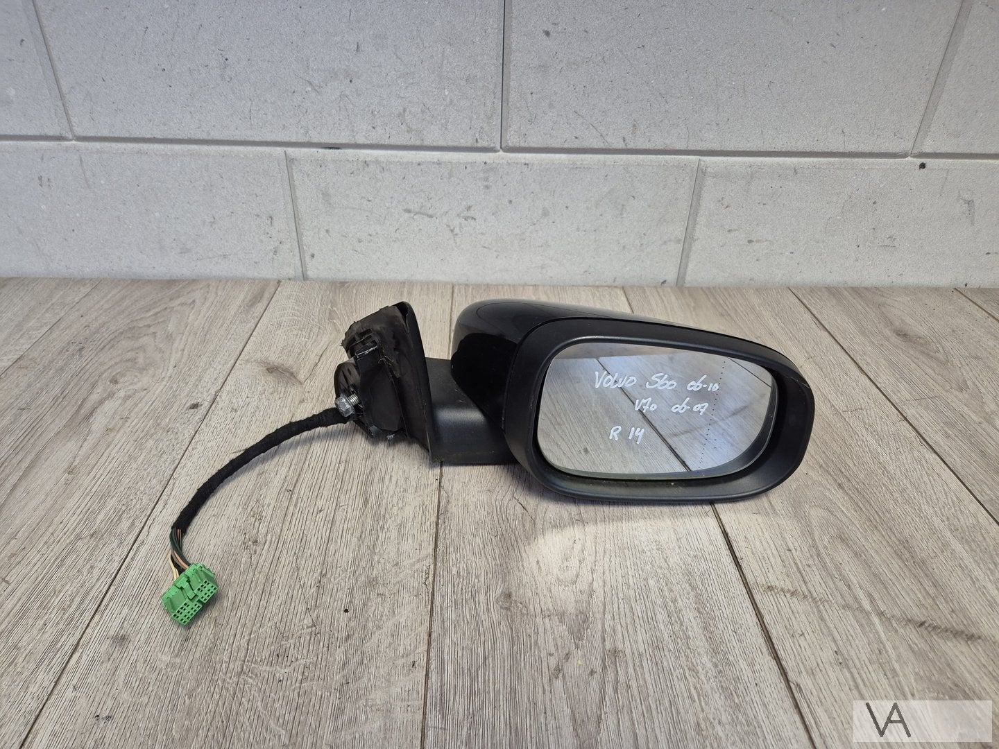 Volvo S60 en V70 2006 -2008 spiegel rechts knipperlicht €150, Gebruikt, -, -, Ophalen of Verzenden