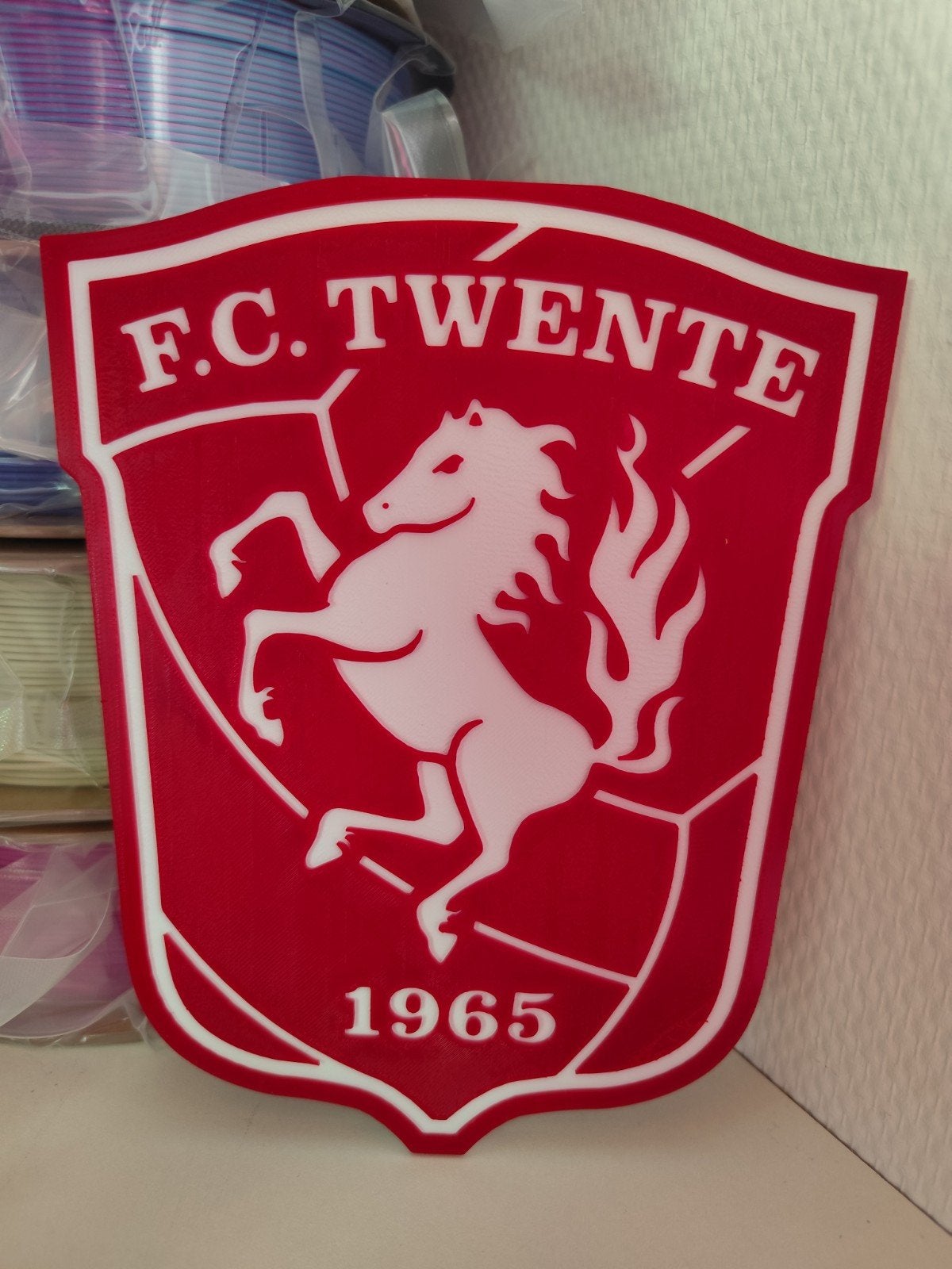 FC Twente bordje - Uniek decoratiestuk voor fans, Overige stijlen, Kunststof, Ophalen of Verzenden, Zo goed als nieuw