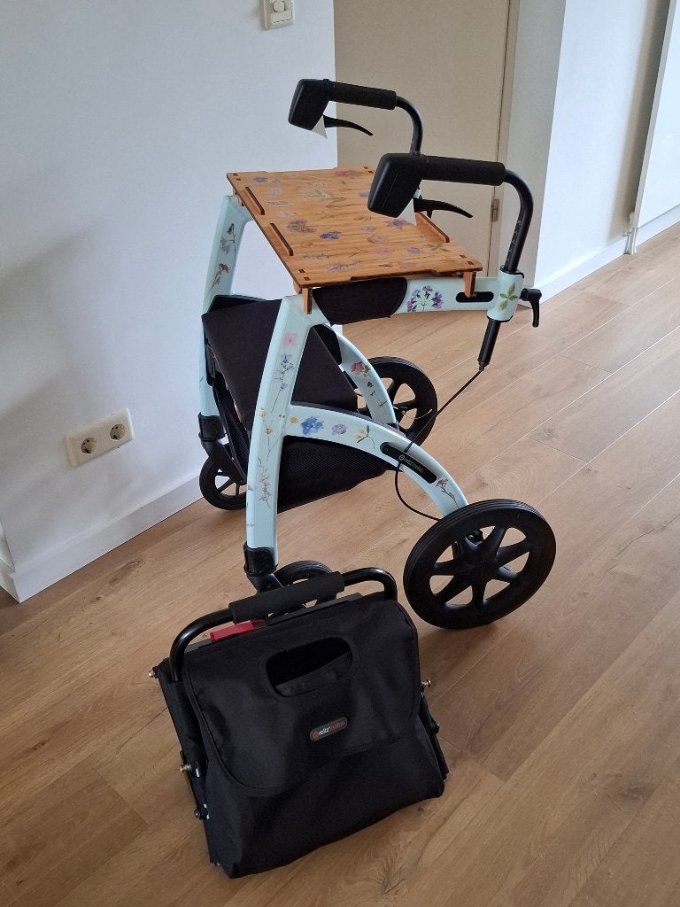Rollz Motion rollator en rolstoel in één., Ophalen, Opvouwbaar, Zo goed als nieuw
