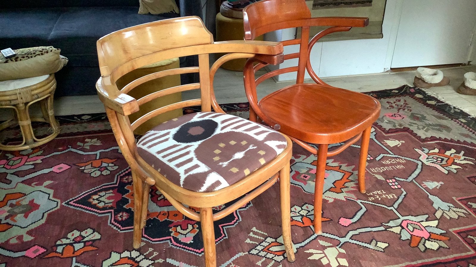 Thonet stoelen, Huis en Inrichting, Stoelen, Ophalen of Verzenden, Gebruikt, Bruin, Twee