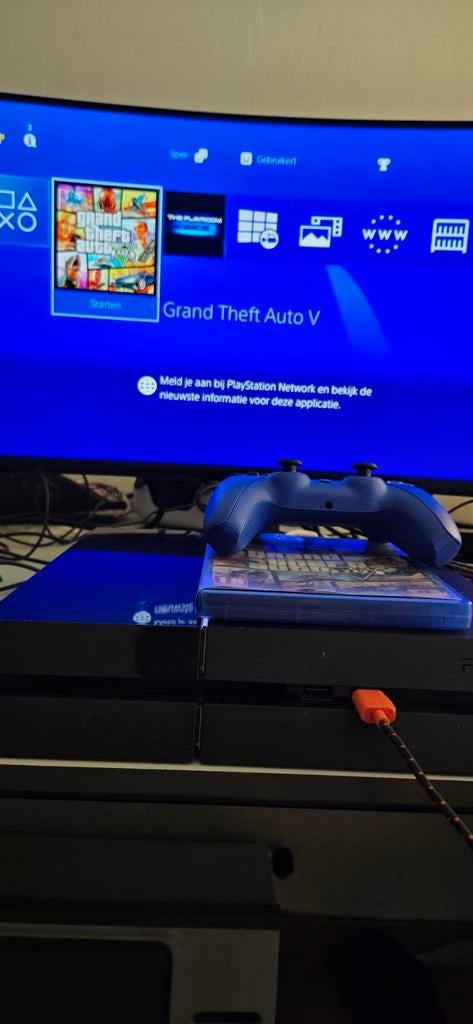 PS4 500GB + HDMI + Controller + GTA 5 CD, Spelcomputers en Games, Ophalen, Met 1 controller, Original