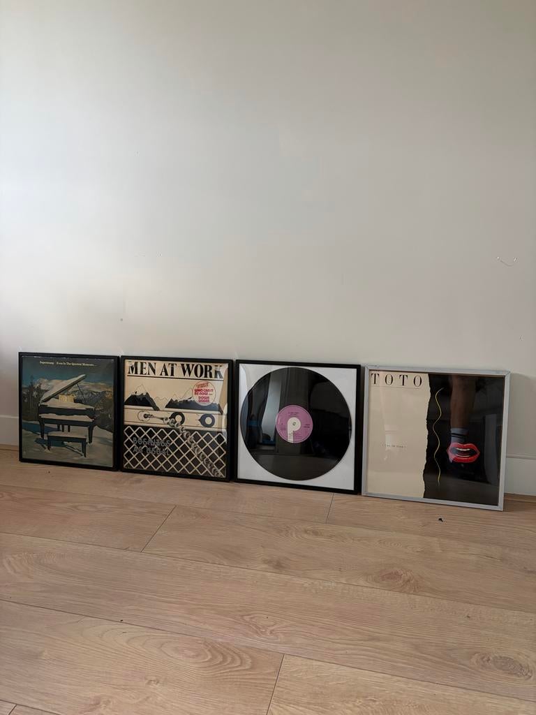 IKEA LOMVIKEN Lijsten 33x33cm voor LP hoezen (4 stuks), Ophalen, Gebruikt, Metaal of Aluminium, Minder dan 50 cm