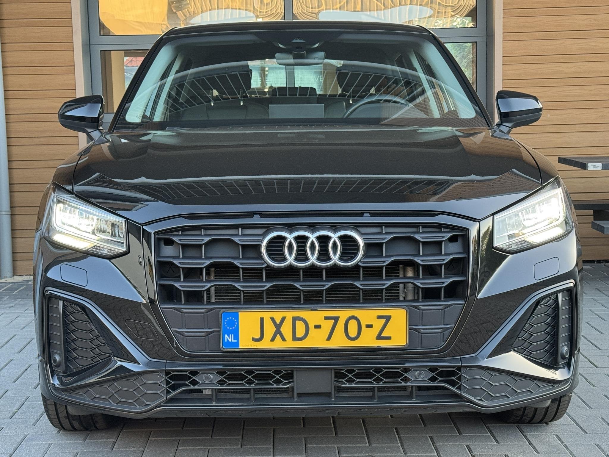 Audi Q2 35 TFSI S-line,Cam,Carpl,Navi,Cruise,Leer, Auto's, Dealer onderhouden, 4 cilinders, 150 pk, Zwart