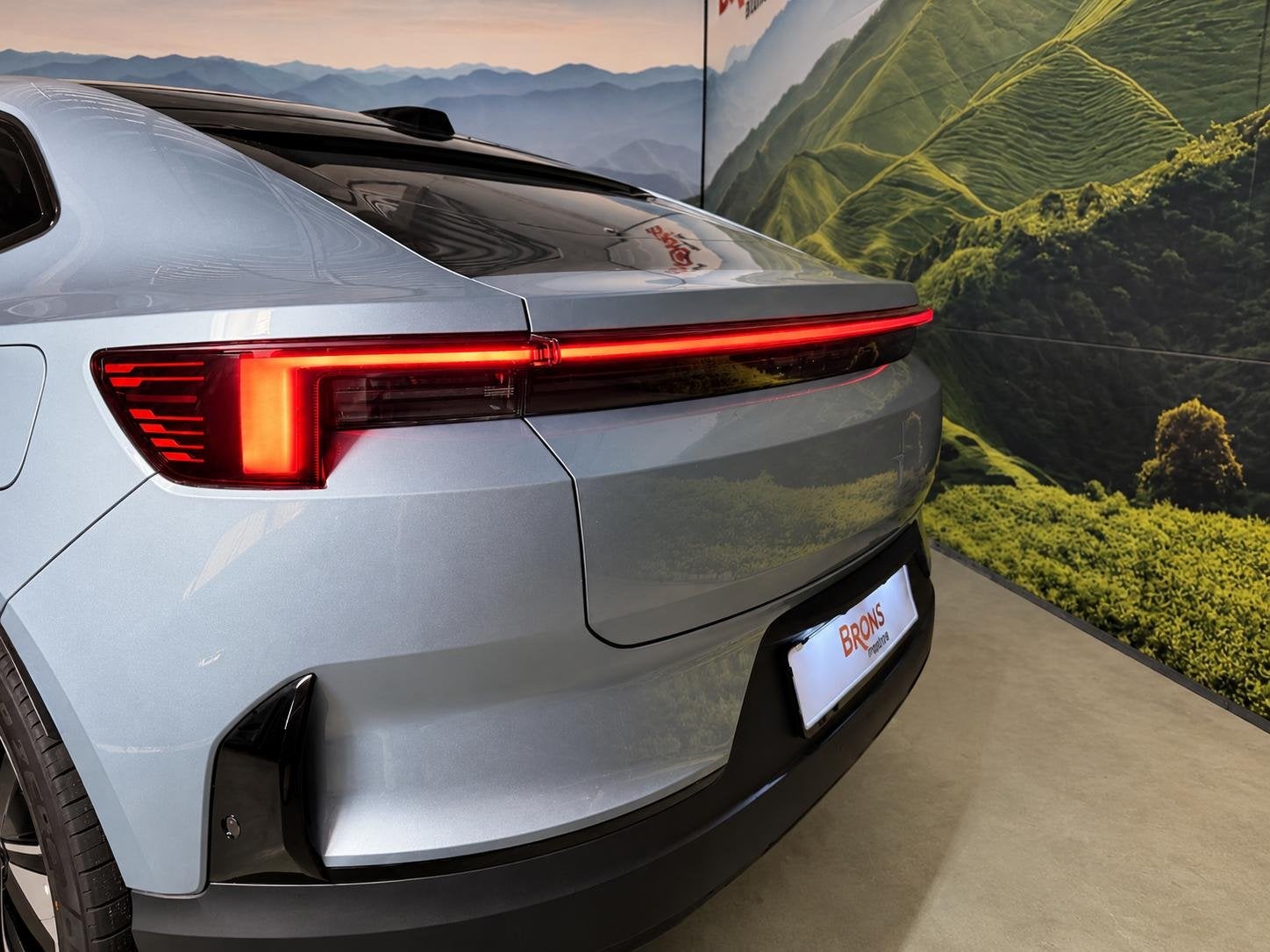 Polestar 4 Long Range Single motor Prime 100 kWh Pilot Pakke, Auto's, Automaat, 100 kWh, 2205 kg, SUV of Terreinwagen