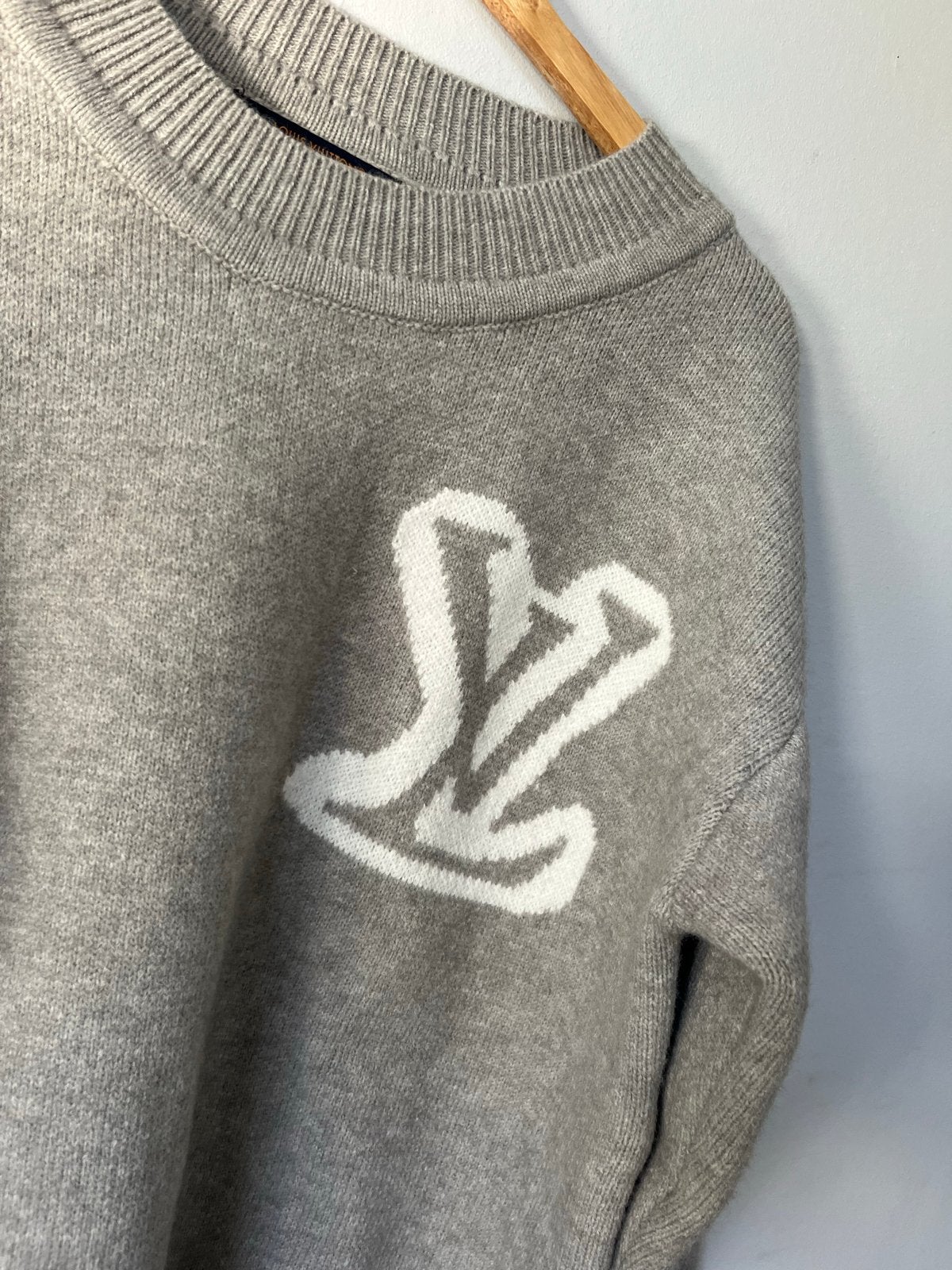 Louis Vuitton trui Grijs, Ophalen of Verzenden, Zo goed als nieuw, Maat 38/40 (M), Grijs