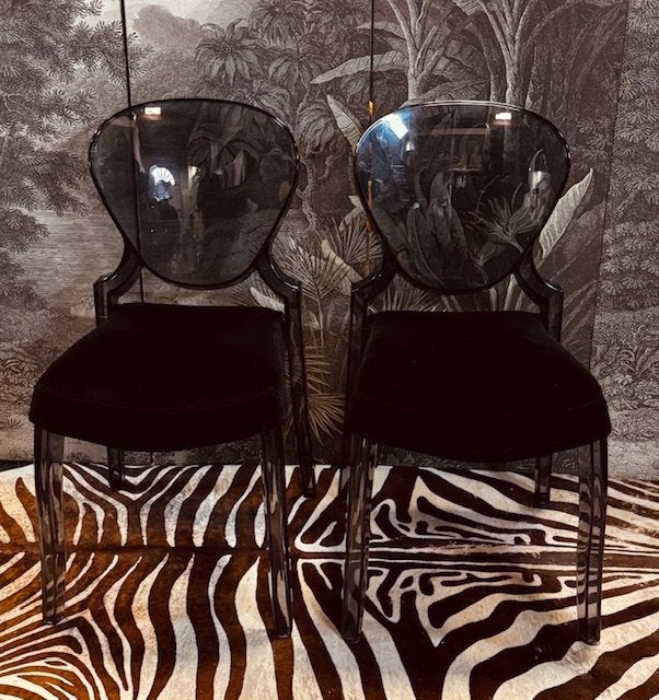 2 rookzwarte PEDRALI Queen stoelen met velvet kussens, Ophalen, Kunststof, Gebruikt, Twee