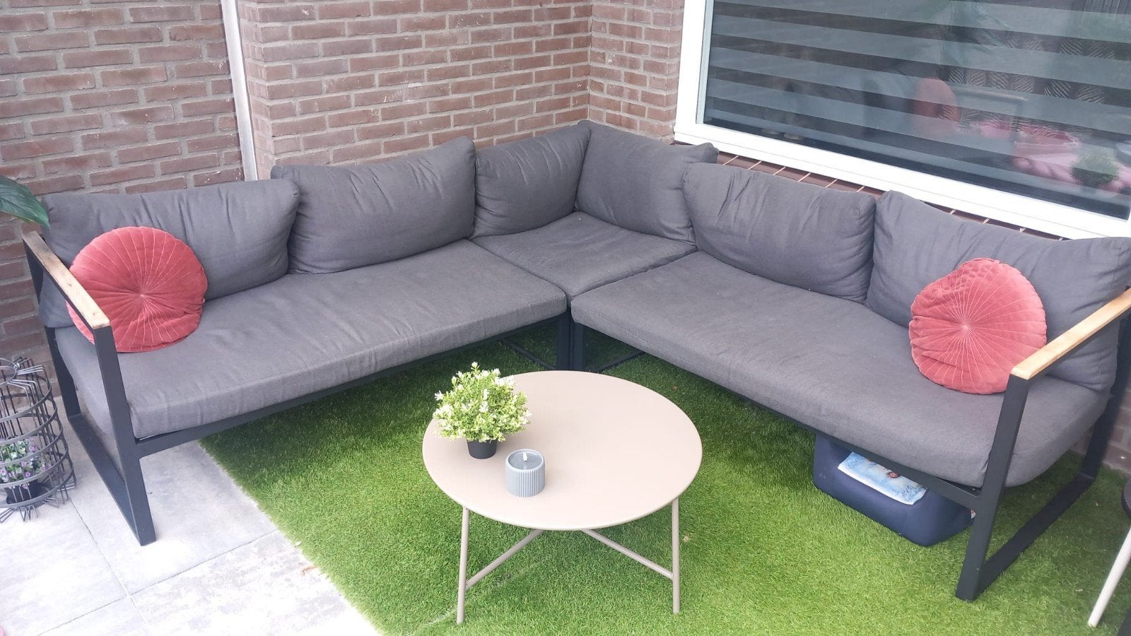 loungebank, Ophalen, Gebruikt