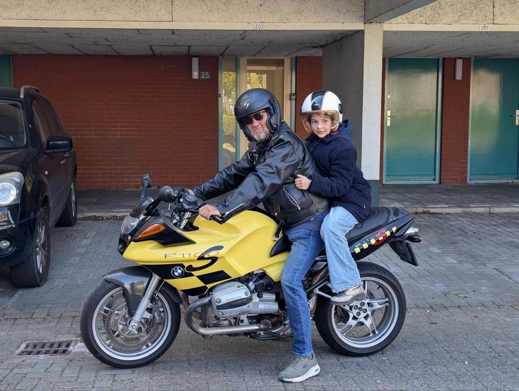 BMW R1100 S, 2 cilinders, Gebruikt, Meer dan 35 kW, Handgeschakeld