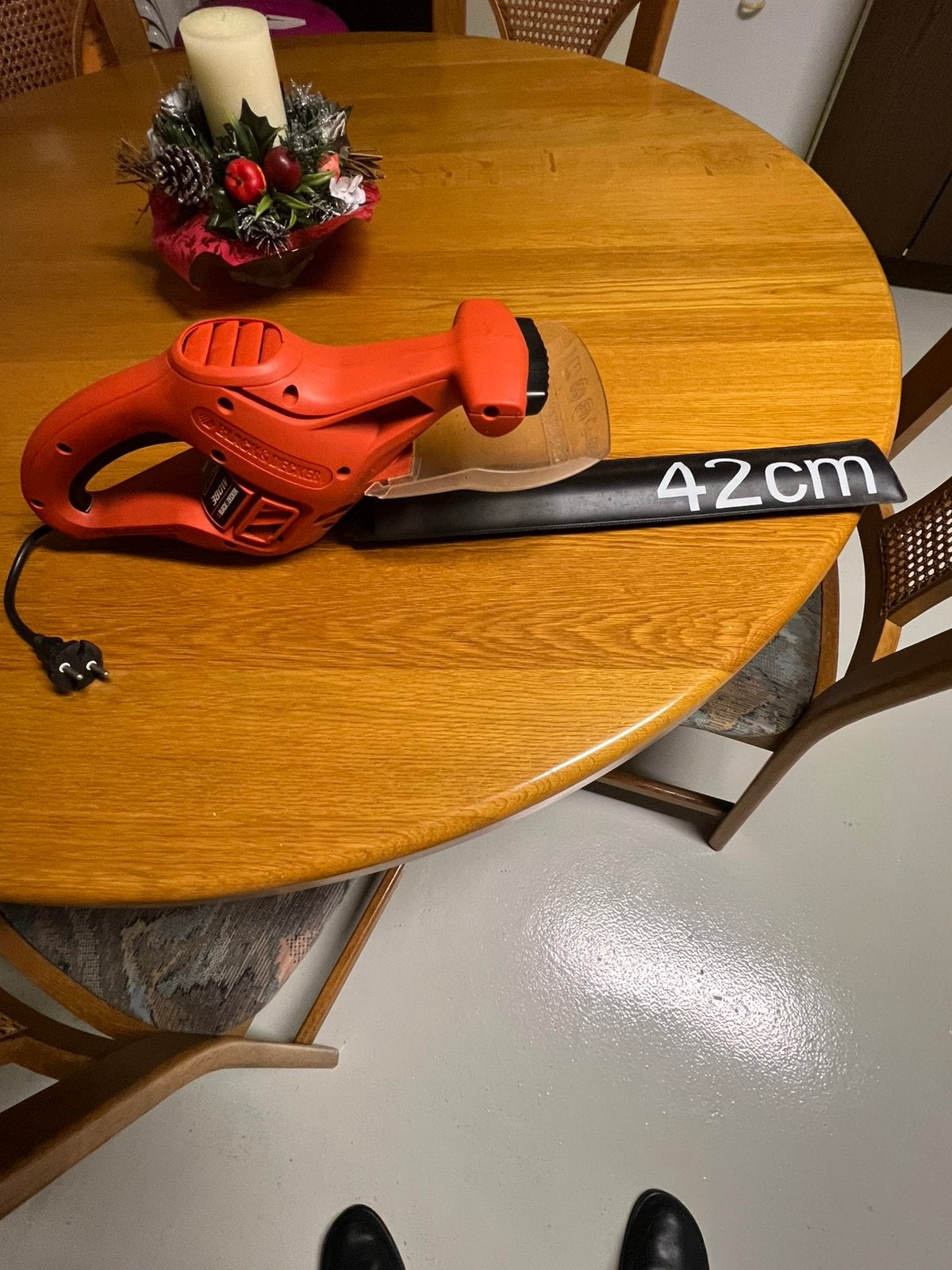 Te Koop zeer mooie elektrische heggen schaar, Ophalen, Zo goed als nieuw, Elektrisch