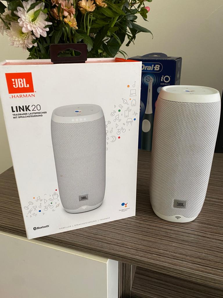 Jbl Bleutooth speakers met doos