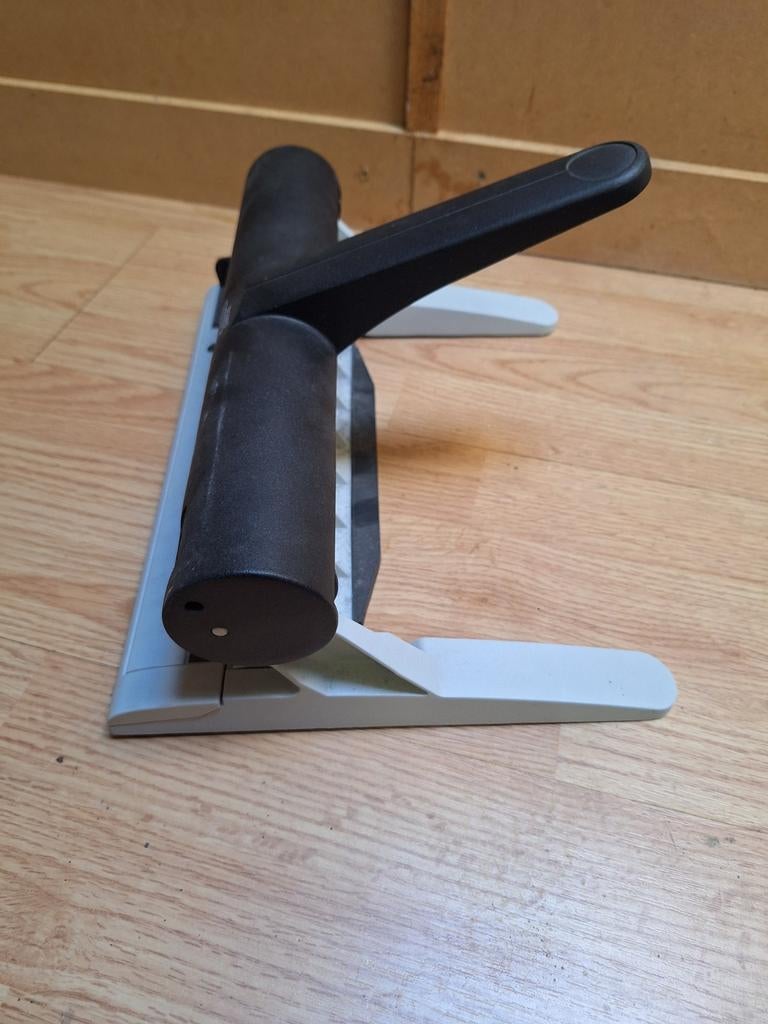 Novus B2315 23-gaats perforator, zo goed als nieuw, Diversen, Ophalen of Verzenden, Zo goed als nieuw