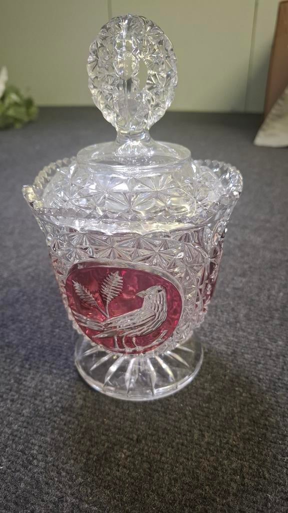 Vintage Kristallen Bonbonnière met Rode Vogeldecoratie, Antiek en Kunst, Ophalen