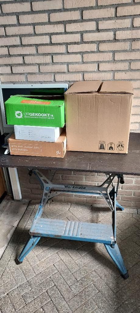 grote doos met Electronica, Ophalen of Verzenden, Gebruikt