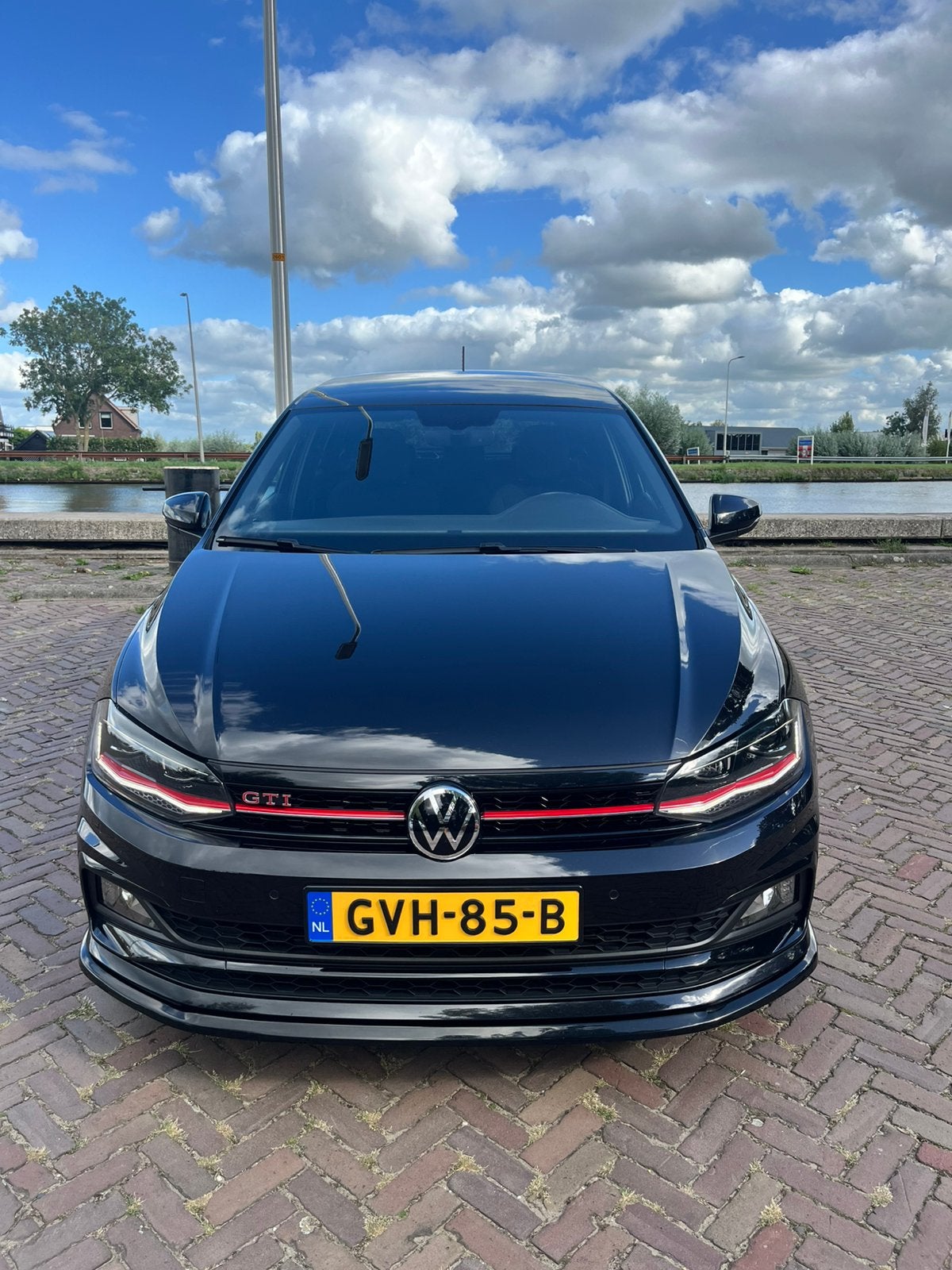Volkswagen Polo 2.0 TSI 200pk 6-DSG 2020 Zwart, Euro 6, 4 cilinders, 1984 cc, Zwart