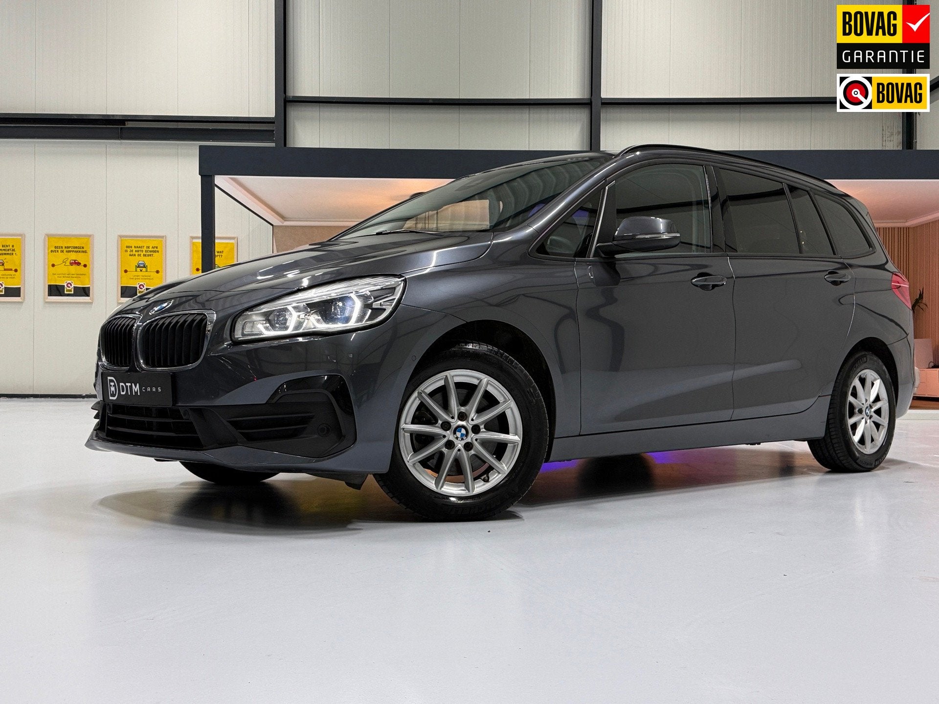 BMW 2-serie Gran Tourer 218i Automaat | Trekhaak | Navigatie, Auto's, Gebruikt, 2-Serie Gran Tourer, 1445 kg, Origineel Nederlands