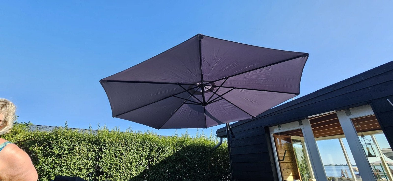 Zweefparasol Central Park 290 cm grijs met kruisvoet, Verstelbaar, Nieuw, Zweefparasol, 2 tot 3 meter