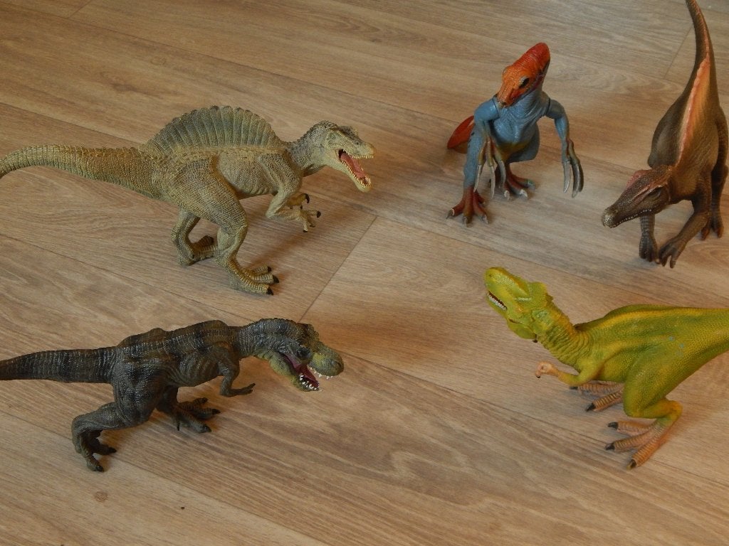 4 Schleich dinos en 1 Papo dino, Verzamelen, Ophalen of Verzenden, Gebruikt, Overige soorten, Beeldje of Figuurtje