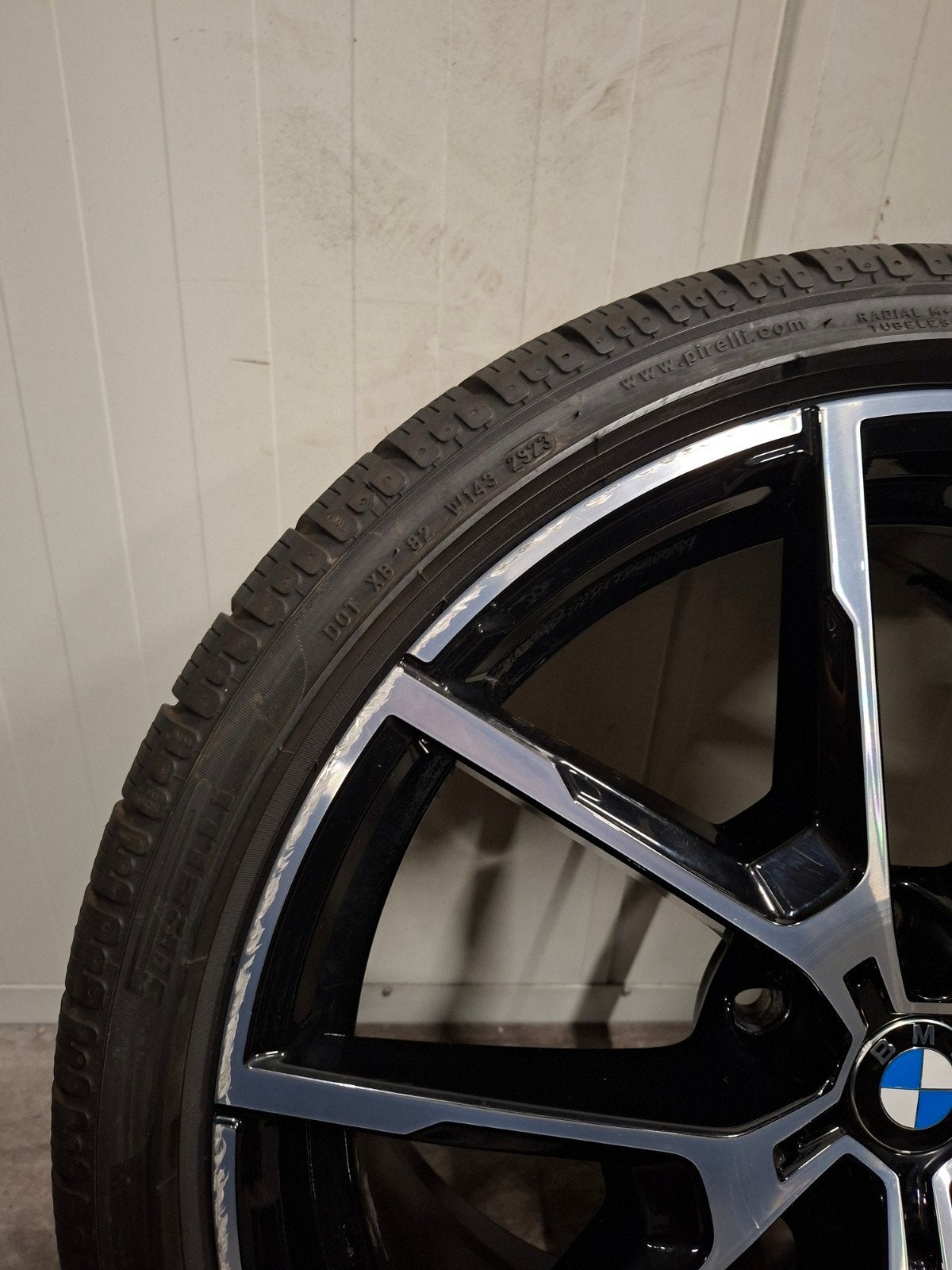20' BMW 5 8 Serie Styling 728M Bicolor met winterbanden, 245 mm, Banden en Velgen, Personenwagen, 20 inch