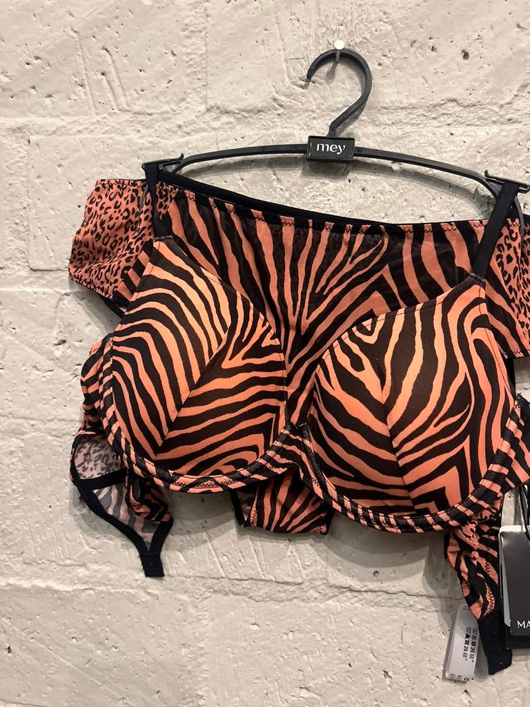 Marie Jo bh 85C slip 42 NIEUW!! Set nu €35,-, Ophalen of Verzenden, Setje