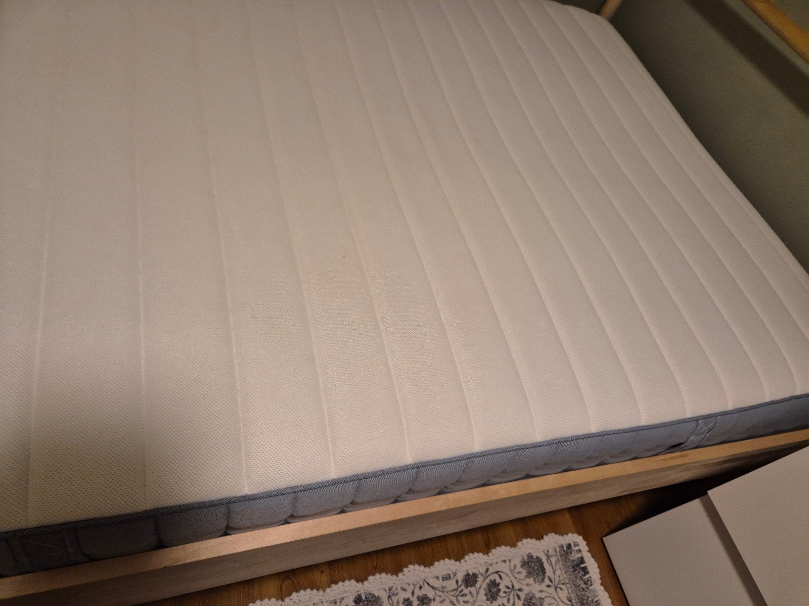 Ikea Valevag pocketveringmatras (140x200), Huis en Inrichting, Slaapkamer | Matrassen en Bedbodems, Ophalen of Verzenden