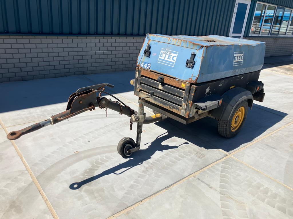 Atlas Copco qas 57 2004, Doe-het-zelf en Verbouw, Compressors, 100 liter of meer, Ophalen, Zo goed als nieuw