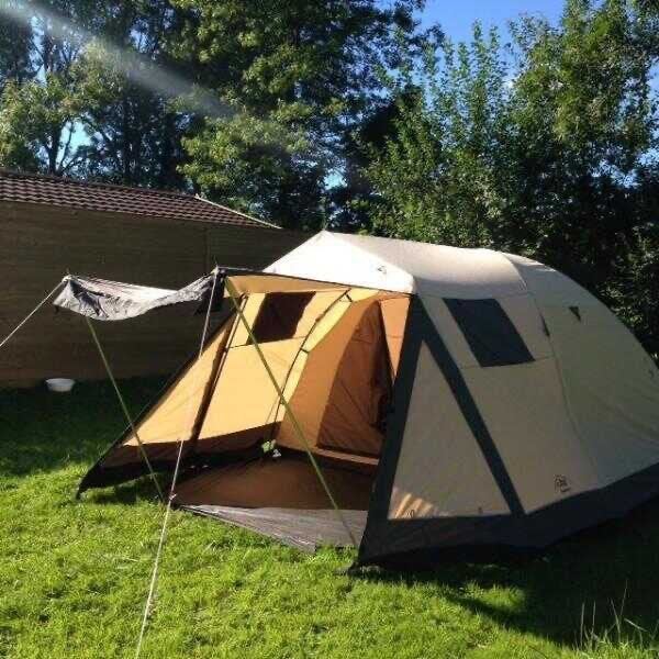 Salou V basecamp tent, Ophalen, Gebruikt, Tot en met 4