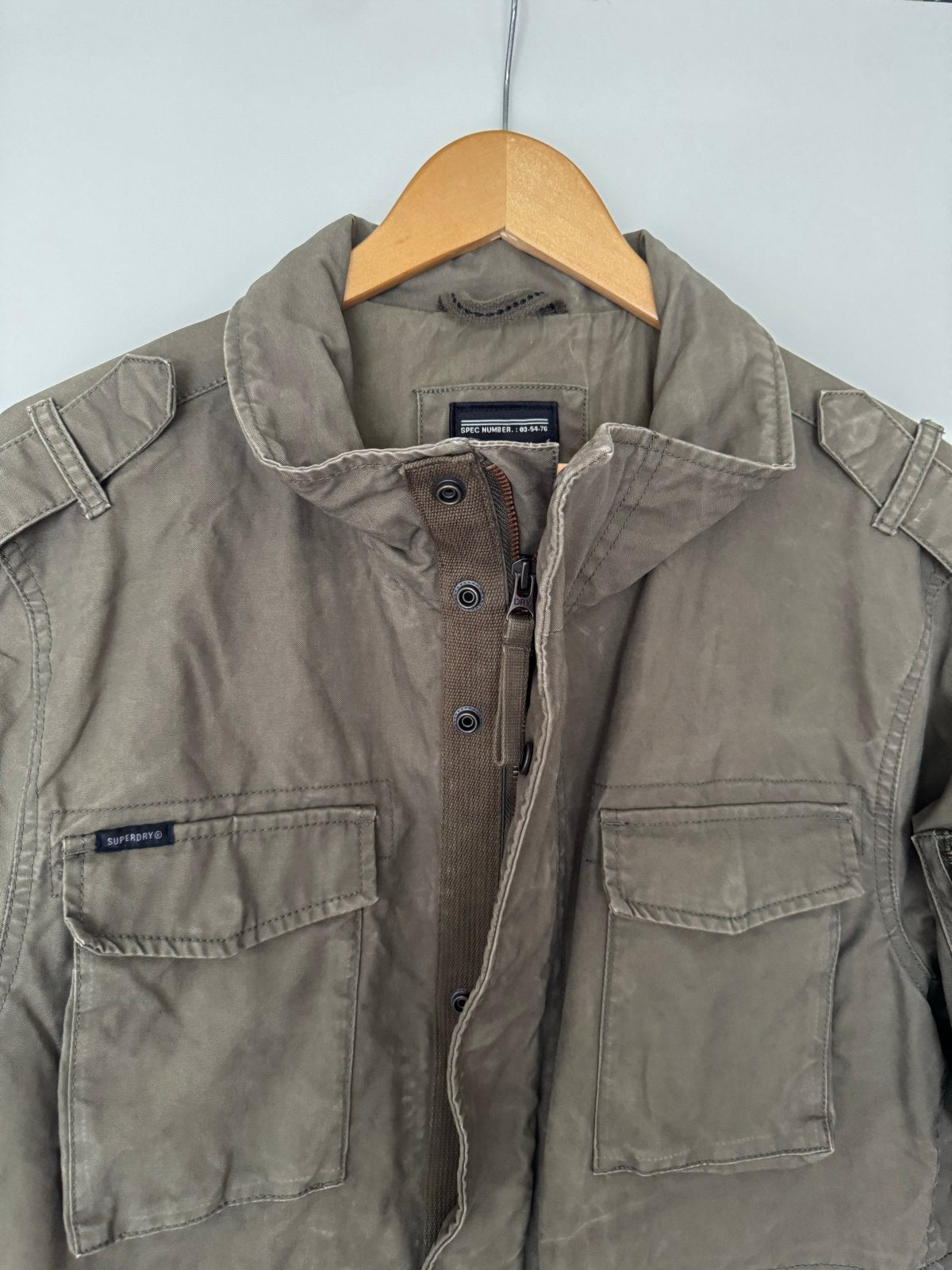 Superdry heren jas, maat XL, leger groen, Kleding | Heren, Ophalen of Verzenden, Gedragen, Maat 56/58 (XL), Groen