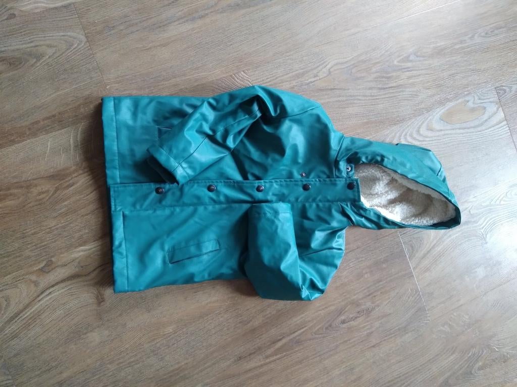 Hema jas,  maat 110-116, groen in zeer goede staat, Ophalen, Zo goed als nieuw, Hema, Jongen of Meisje