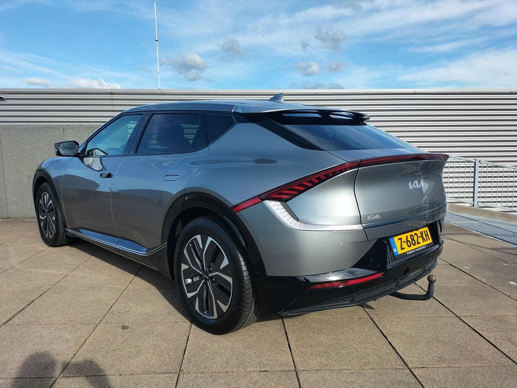 Kia EV6 Plus 77.4 kWh NETTO DEAL! Navigatie / Camera / Trekh, Auto's, Kia, 228 pk, Achterwielaandrijving, Gebruikt, Origineel Nederlands