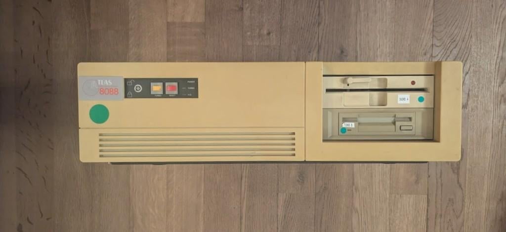 vintage IBM-compatibele Atlas PC, Ophalen, IBM