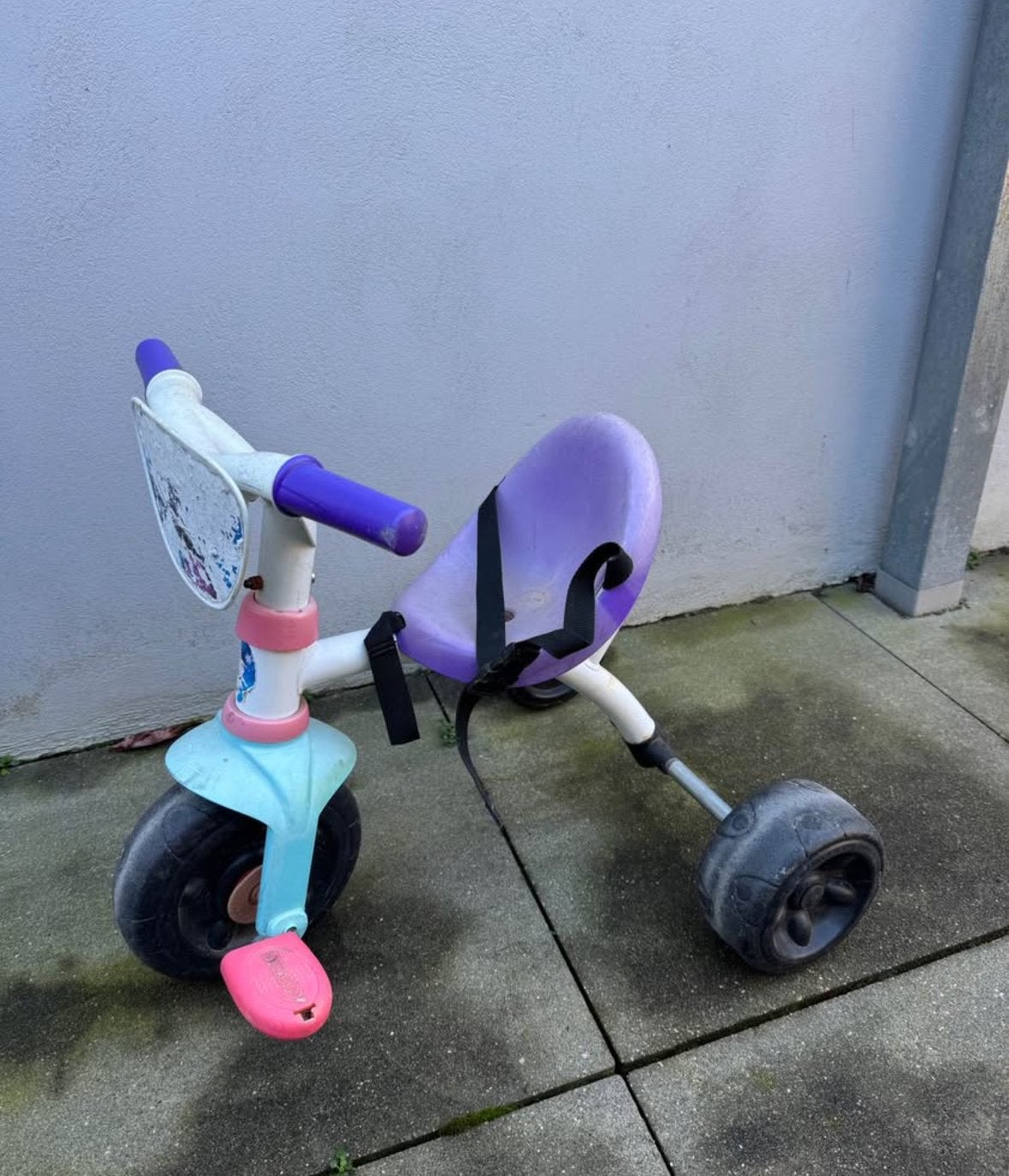 Smoby driewieler - Gebruikt, Kinderen en Baby's, Speelgoed | Buiten | Voertuigen en Loopfietsen, Ophalen of Verzenden, Gebruikt