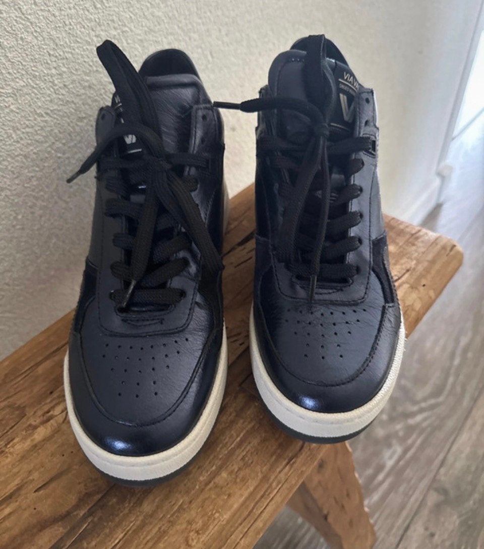 VIA VAI sneakers mt 38 d.blauw nwpr 190€!, Kleding | Dames, Nieuw, Sneakers of Gympen, Verzenden, Blauw