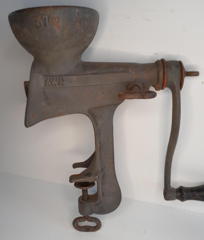 AWR 374 - vintage molen voor oliepersen, Ophalen of Verzenden, Huis en Inrichting