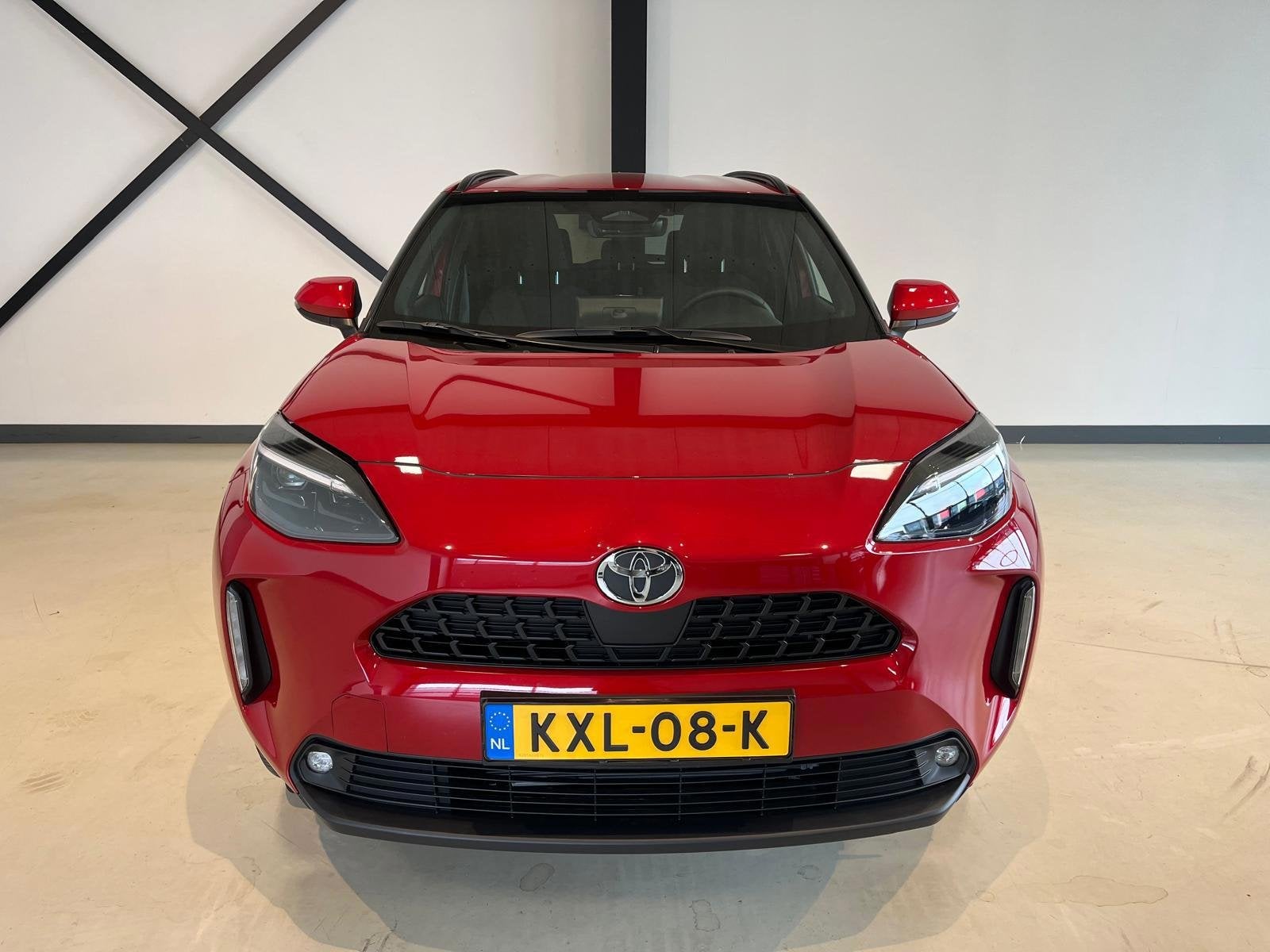 Toyota Yaris Cross 1.5 Hybrid 115 Active Comfort |ACC|Camera, Dealer onderhouden, Stof, Gebruikt, 1165 kg