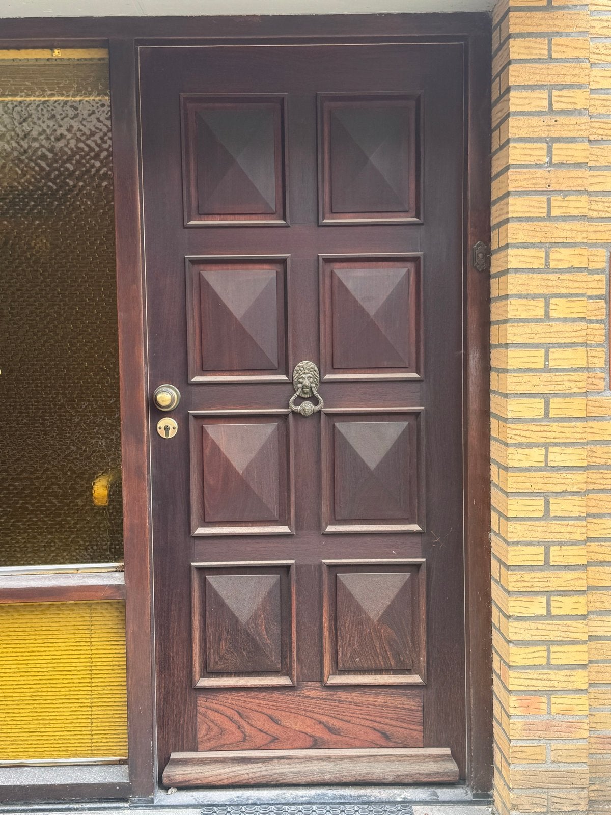 Massieve houten buitendeur met leeuwenkop klopper, Ophalen, Gebruikt, 80 tot 100 cm, Buitendeur