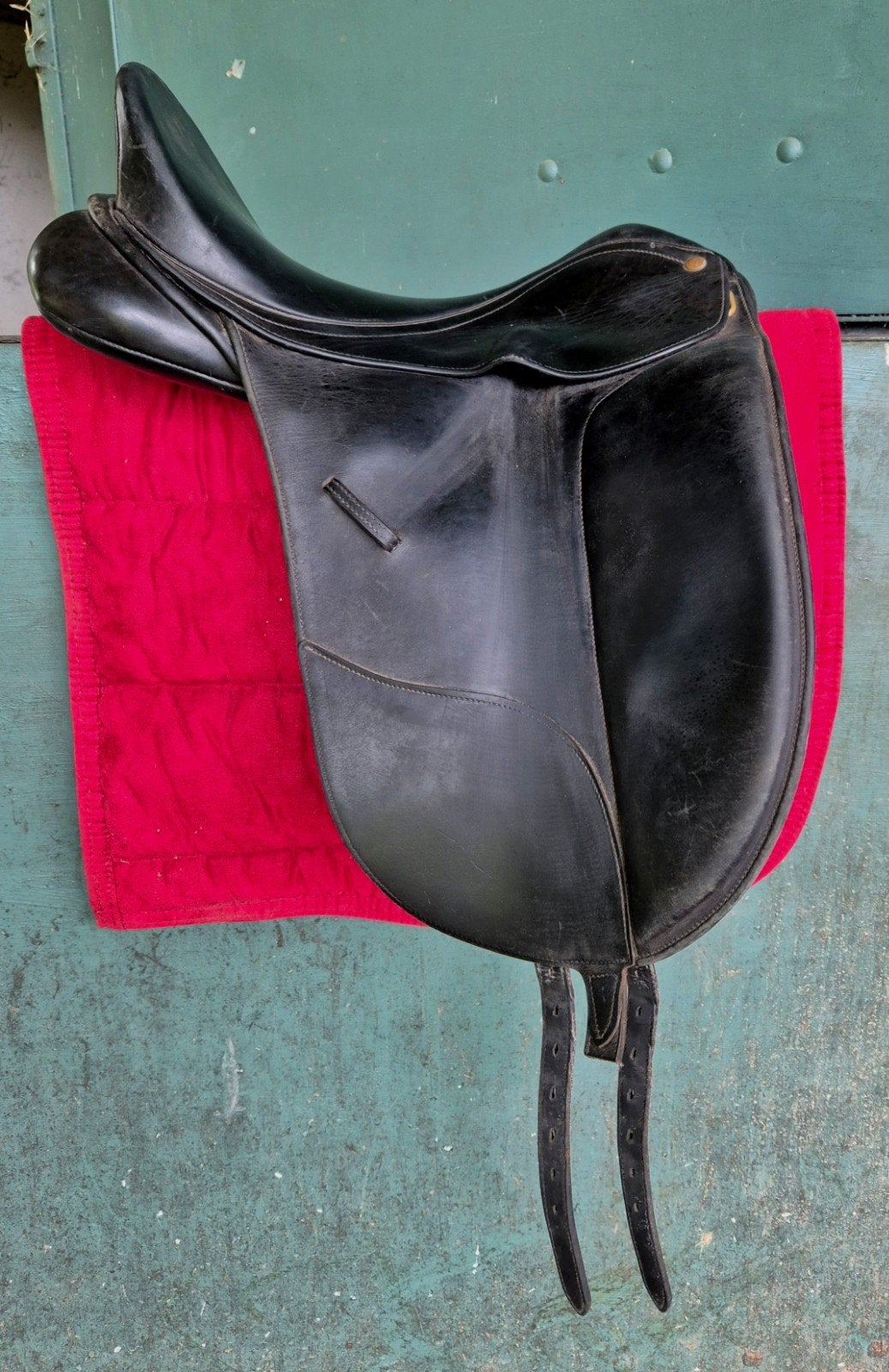 Wintec isabell werth dressuurzadel bates 17inch., Dieren en Toebehoren, Paarden en Pony's | Zadels, Dressuur, Ophalen of Verzenden