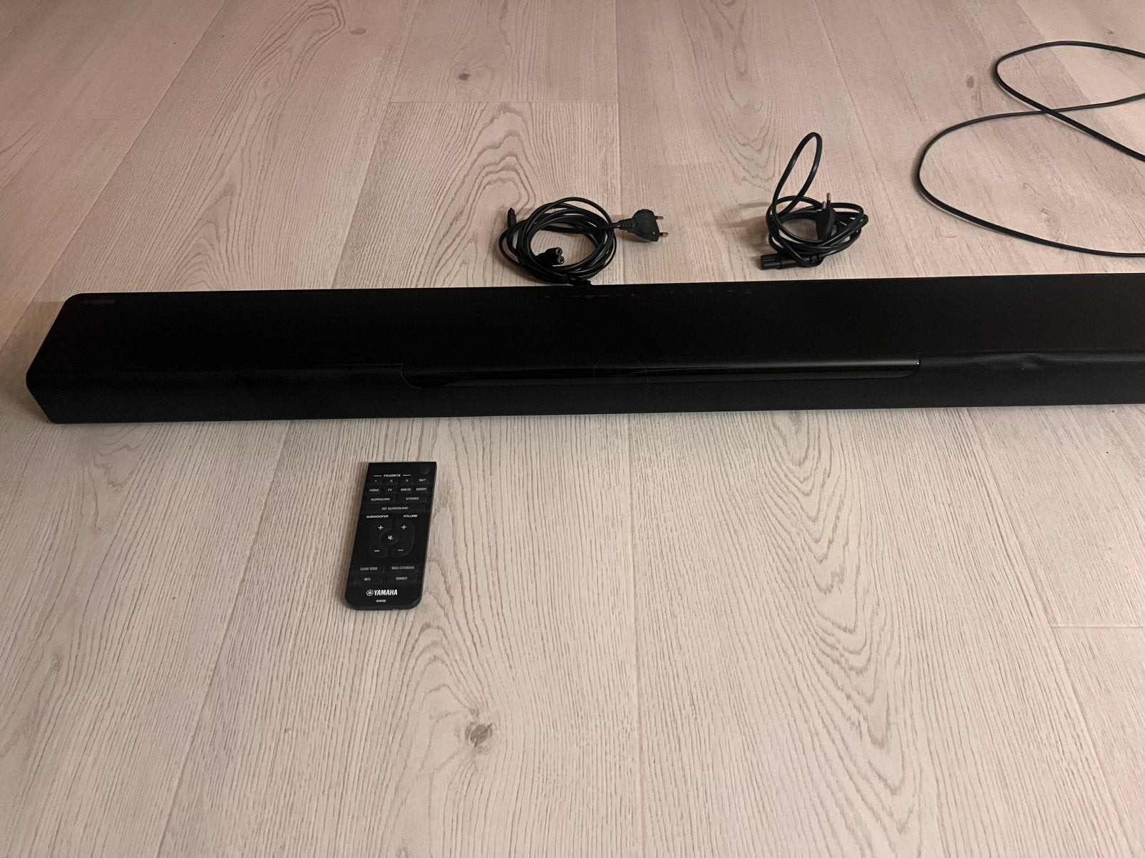 Yamaha Surround – YAS-408 + Subwoofer + 2x MusicCast 20, Ophalen, Bluetooth, Zo goed als nieuw