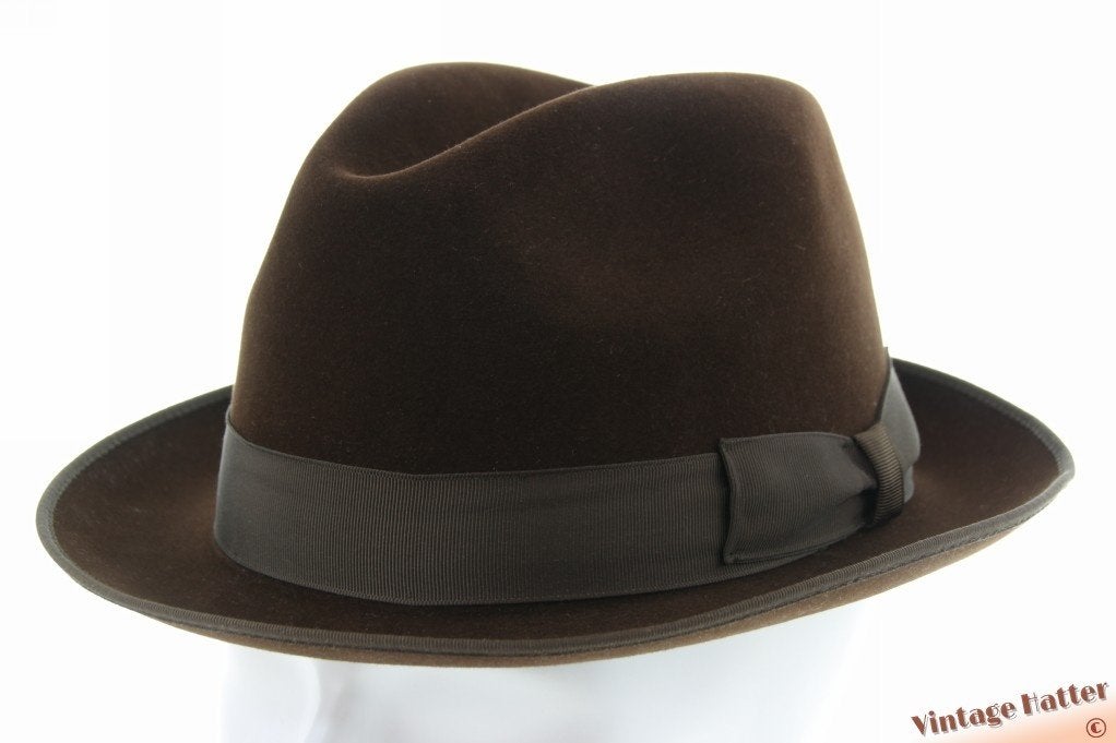 Vintage Gleufhoed Ambassador donker bruin geborsteld vilt 58
