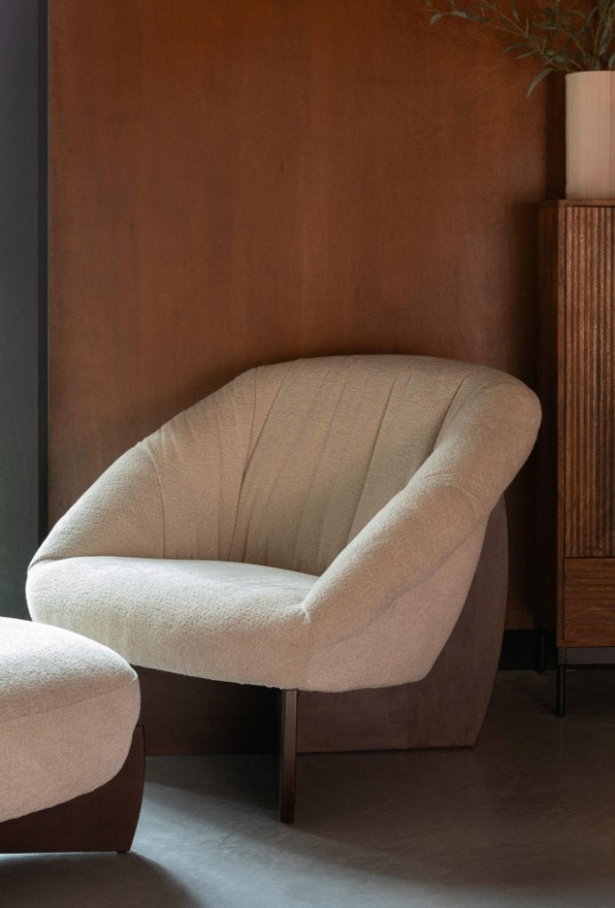 Dutchbone fauteuil Emilius Beige | Van €599, nu voor, Dutchbone, Nieuw, 75 tot 100 cm, Ophalen of Verzenden