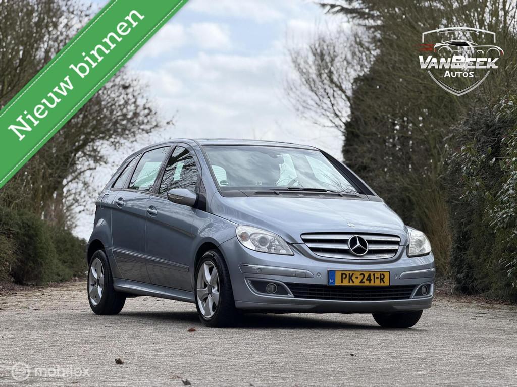 Mercedes B-klasse 200 Leer Apk Climate Control, Auto's, Mercedes-Benz, 136 pk, Gebruikt, Zwart, 4 cilinders