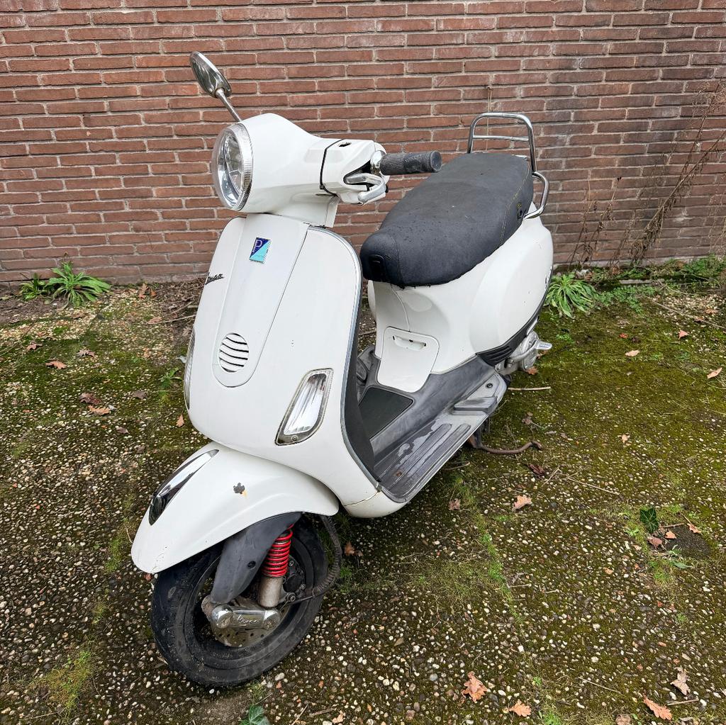 Opknap scooter, Fietsen en Brommers, Ophalen of Verzenden, Gebruikt, Benzine, Vespa