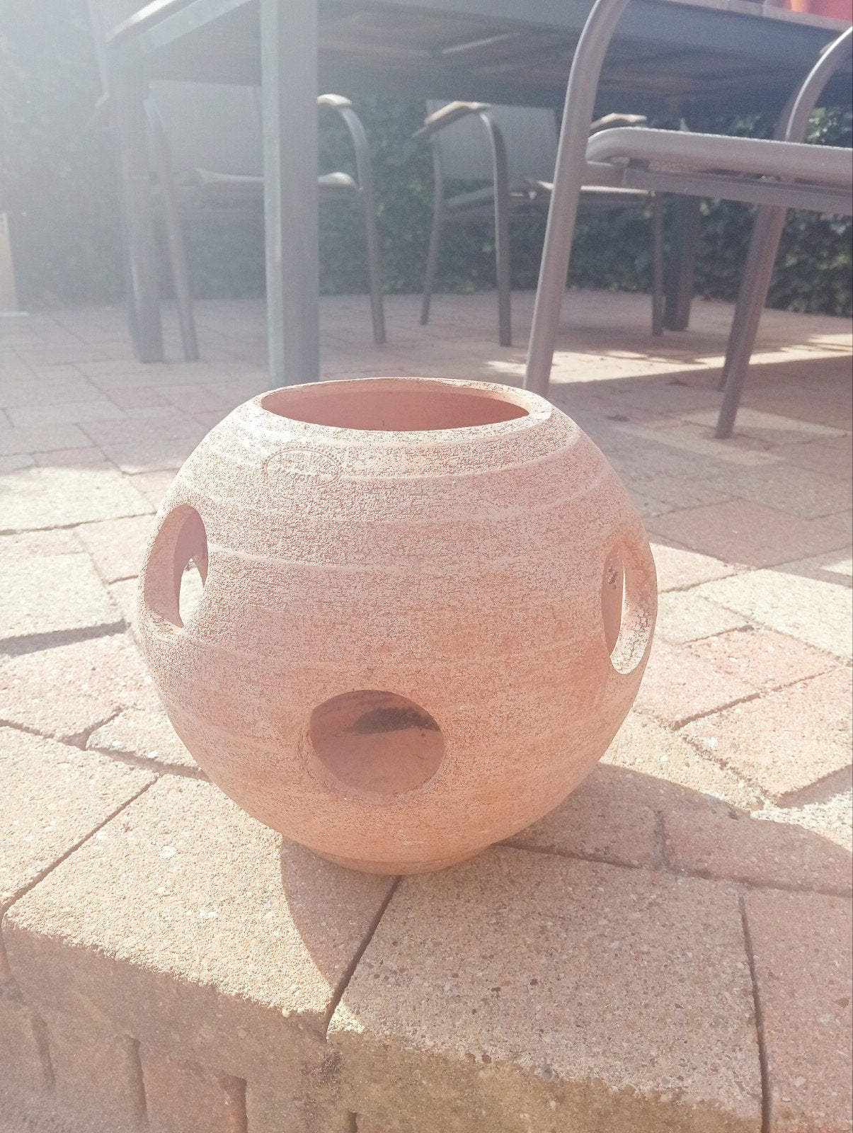 Terracotta bloempot met gaten - Rond, 25 tot 40 cm, Gebruikt, Rond, Ophalen of Verzenden